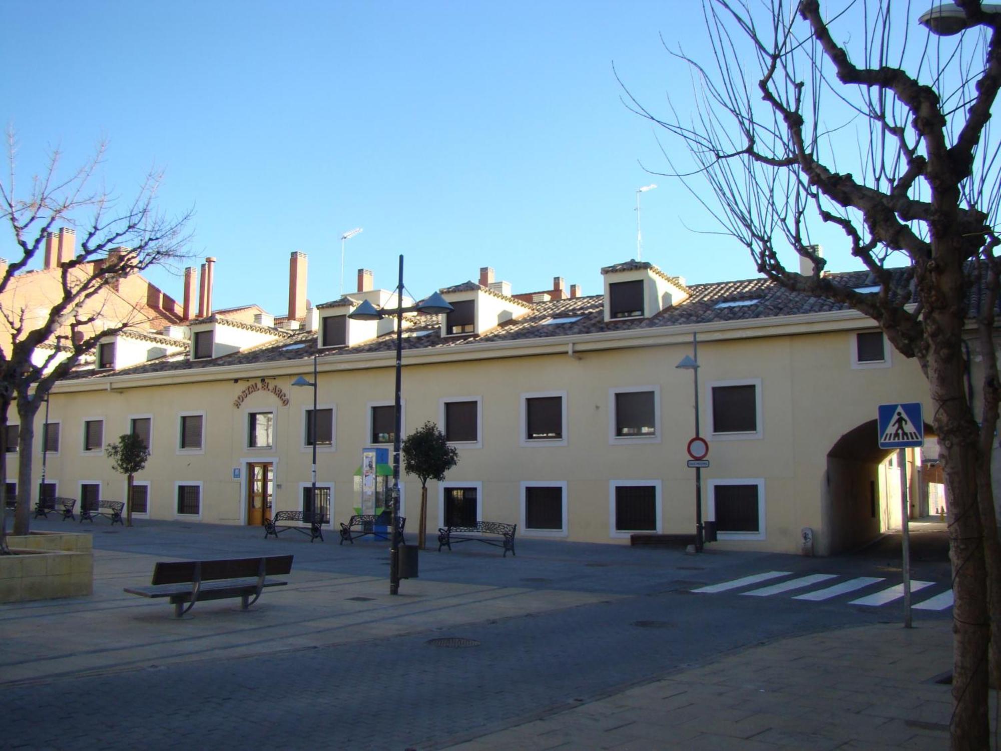 Hostal El Arco Мехорада-дель-Кампо Экстерьер фото